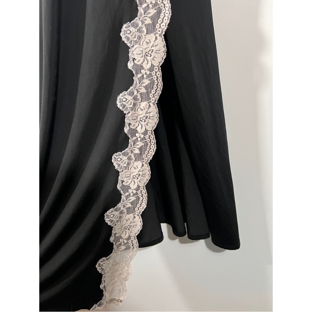 Soma Nightgown with Slit in Black with Light Pink Lace Size Small - Picture 6 of 8